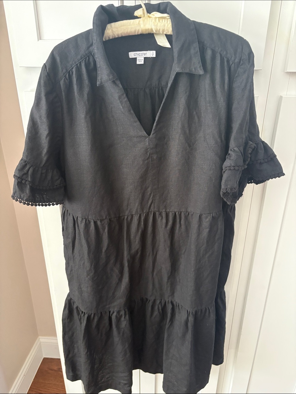 Chico's Black Short-Sleeve Tiered V-Neck  Dress